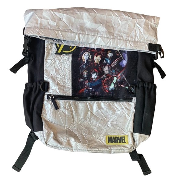 Disney Marvel's Avengers Infinity War Silver Black Backpack Thor Hulk Iron Man - Picture 6 of 7